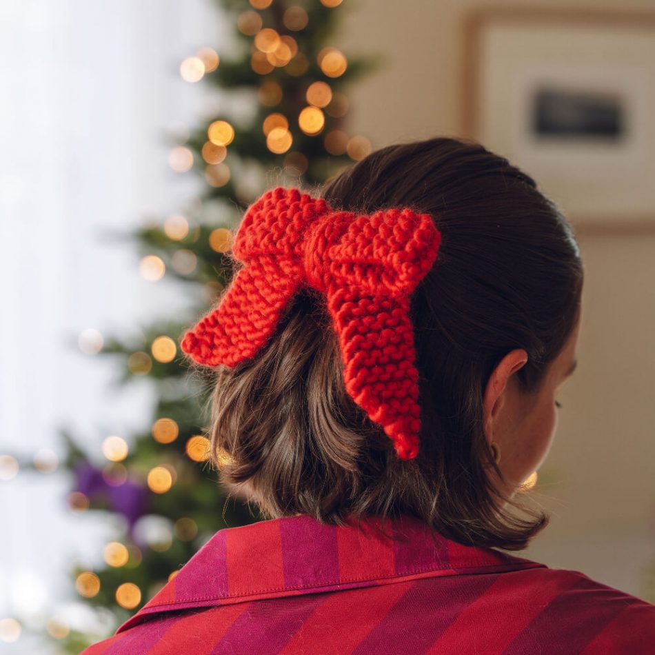 knitted bows